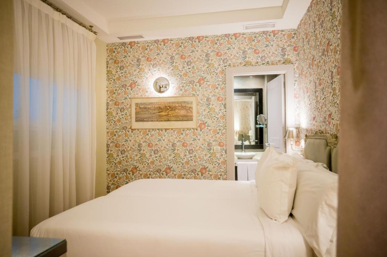 Hotel Meninas - Boutique Opera Madrid Eksteriør billede