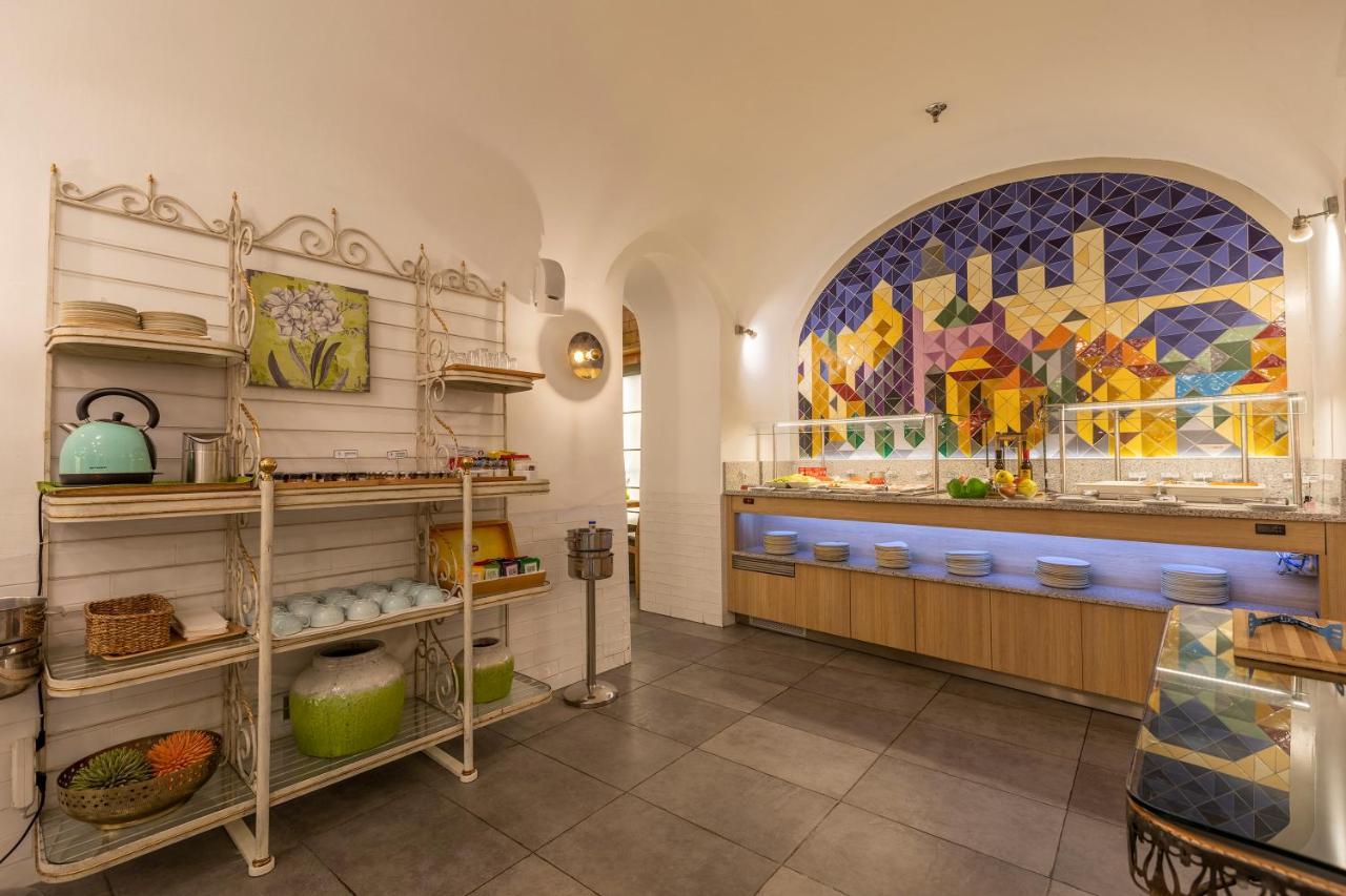 Hotel Meninas - Boutique Opera Madrid Eksteriør billede