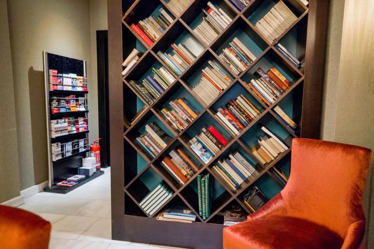 Hotel Meninas - Boutique Opera Madrid Eksteriør billede